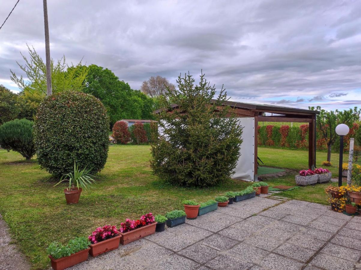 I Due Orfici Acomodação com café da manhã Cona  Exterior foto