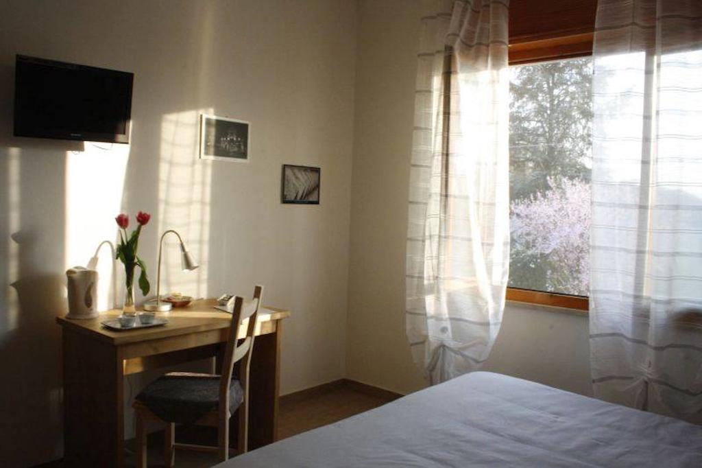 I Due Orfici Acomodação com café da manhã Cona  Quarto foto